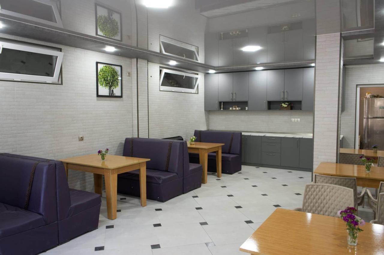 Nira Hotel Гоніо Екстер'єр фото