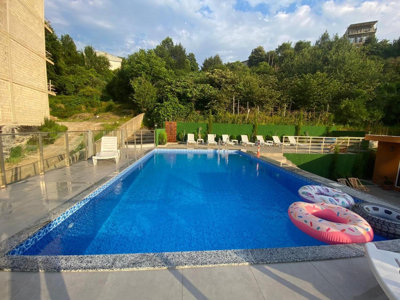 Nira Hotel Гоніо Екстер'єр фото